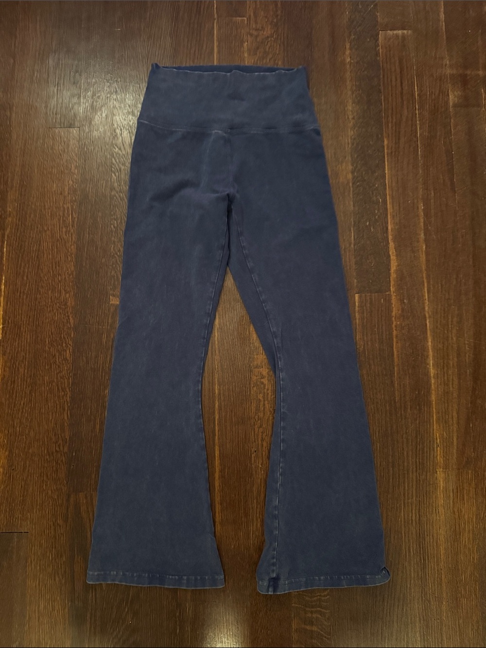 aerie Navy OG Flare Crop leggings
